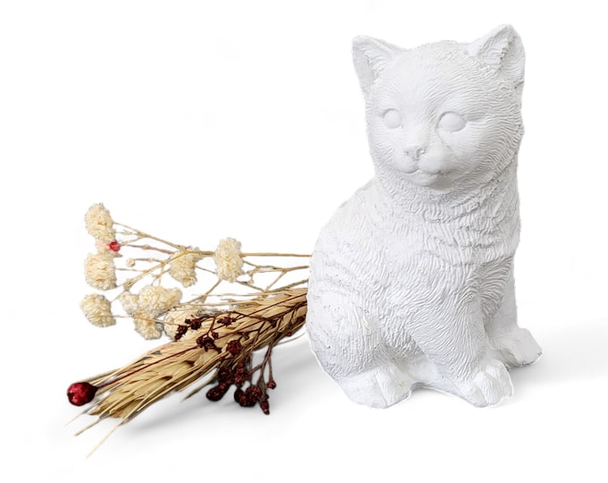 Featured listing image: NEW DIY casting mold made of latex, mold for raysin, latex mold, latex casting mold, casting mold, concrete casting mold, cute little cat (301) decoration