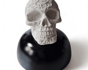 Full-form casting mold made of latex, casting mold for Halloween decoration, sculptures skull with mystical pattern (144) cast yourself with this latex mold