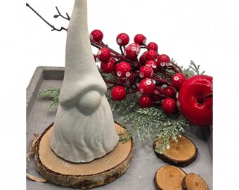 3D casting mold made of latex gnome (048) // Cast your own gnome out of concrete // Latex mold for outdoor Christmas decoration // Make a gnome figure