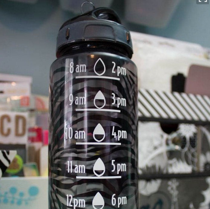 Make your own water bottle time markings with this cutting Etsy