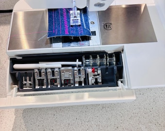Bandeja de almacenamiento para Pfaff Ambition 610, 620, 630 y 635 / Pfaff Passport 2.0