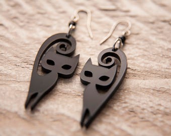 Halloween earrings, Black Cat Warrings, Kitty earrings, cat jewelry, laser cut earrings, Acrylic earrings, Earrings