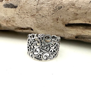 Victorian Filigree Silver Ring 5-10 // Vintage Style Wide Ring // Oxidized Filligree Ring // Wedding Ring // 925 Sterling Silver