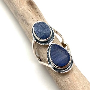 Tamanho do anel de tanzanita áspera 8 // Anel de prata de tanzanita natural orgânica // 925 esterlina // Declaração de tanzanita azul 33 mm