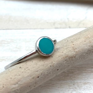 Simple Turquoise Ring - Small Round Shape Turquoise - Turquoise Delicate Ring - Minimalist Turquoise - 925 Silver - Size 5, 6, 7, 8, 9, 10