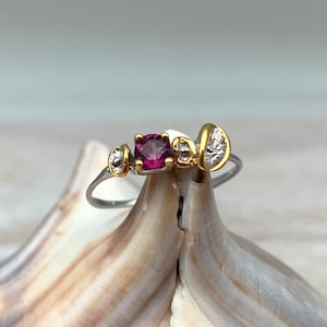 Pink Rhodolite Gold Silver Ring Size 7 / Natural Pink Rhodolite Gold and Silver Delicate Ring / Rhodolite / 925 Silver 18K Gold 3 Micron