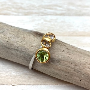 Peridot Gold Silver Ring Size 7, 8 / Natural Peridot Gold and Silver Ring / Green Peridot / August Birthstone / 925 Silver 18K Gold 3 Micron