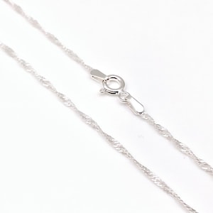 Thin Singapore Silver Chain / 1.3mm 025 Singapore Silver Chain / Spring Clasp / Simple Pendant Chain / Minimalist Necklace / 925 Silver