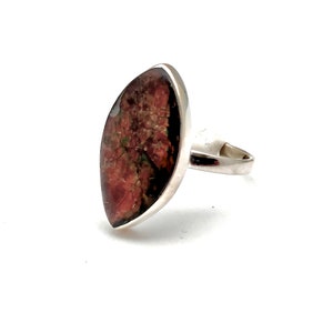 Ammolite Ring Size 10 // 925 Sterling Silver // Silver Ammolite Ring // Canadian Ammolite Ring // Natural Setting // Ammonite Silver Ring