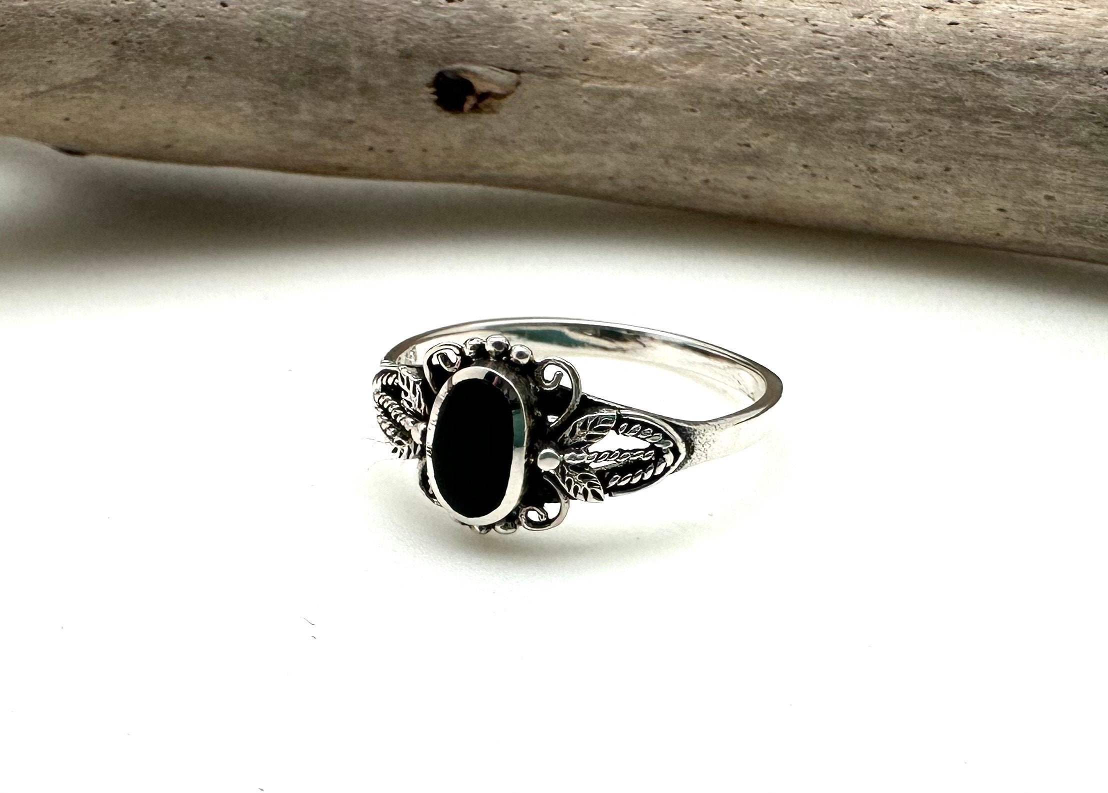 Black Onyx Vintage Inspired Ring - Small Black Onyx Silver Ring - Black Onyx Swirl Ring - Black Onyx Size 4, 5, 6,7, 8, 9, 10- 925 Sterling