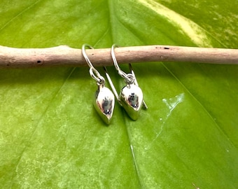 Sterling Silver Dew Drop Earrings - Minimalist Teardrop Dangle, 25mm