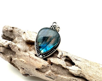 Teardrop Labradorite Pendant, 925 Sterling Silver, Spectrolite