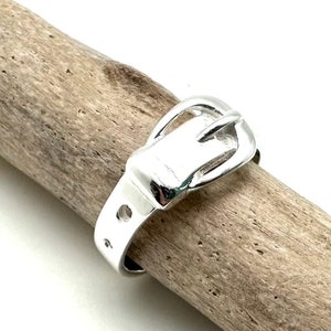 Silver Belt Ring 6-9 / Sterling Belt Ring / Belt Buckle Ring
