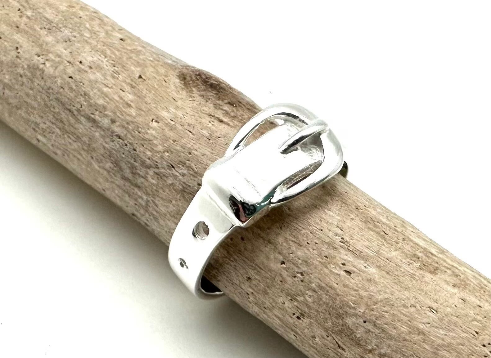 Silver Belt Ring 6-9 / Sterling Belt Ring / Belt Buckle Ring