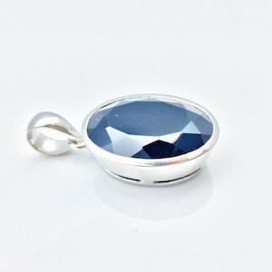 Oval Black Onyx Silver Pendant // 925 Sterling Silver // Rhodium Finish // Oval Setting // Medium Size