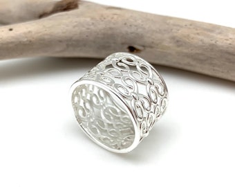 Sterling Silver Swirl Ring, Long Finger Cage Ring