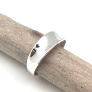 Small Concave Ring 6mm / Silver Concave Ring / Curved Silver Ring / Minimalist Silver Ring / 4, 5, 6, 7, 8, 9