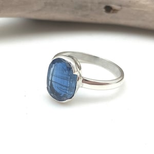 Blue Kyanite Ring size 7 // Silver Kyanite Ring // Natural Faceted Kyanite Ring // 925 Sterling Silver