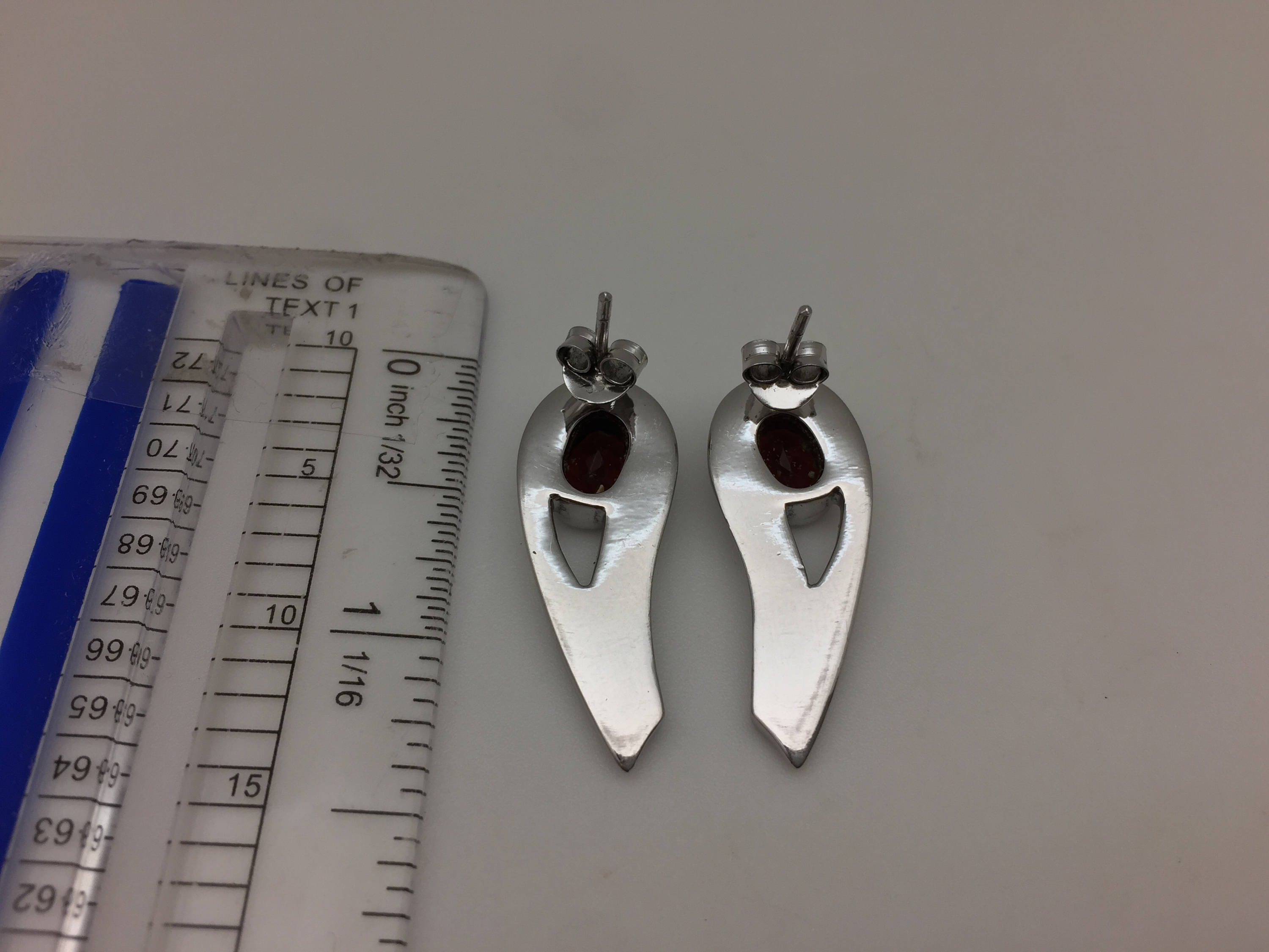 Orecchini e pendente Wendy Floating Opal riservati, cristallo Lightning Ridge, vetro di Murano opalino, argento sterling massiccio 925 da 10+ carati - Italia