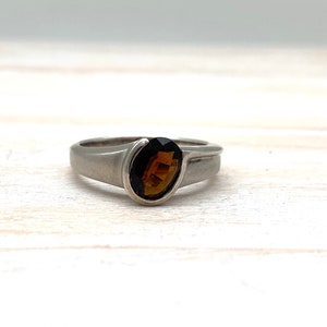Silver Tourmaline Ring // Platinum (Rhodium) Finish// Handmade// Modern Design// Brushed Matte Finish//Size #8//