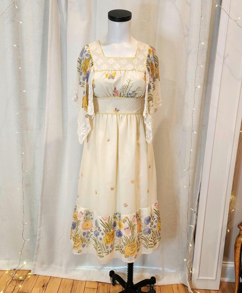 Butterfly Sleeve Pleated High Waist Vintage Dress