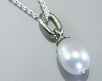 Pearl necklace, white pearl necklace, pearl pendant, cultured pearl pendant, pearl jewelry, sterling silver and fresh water pearl