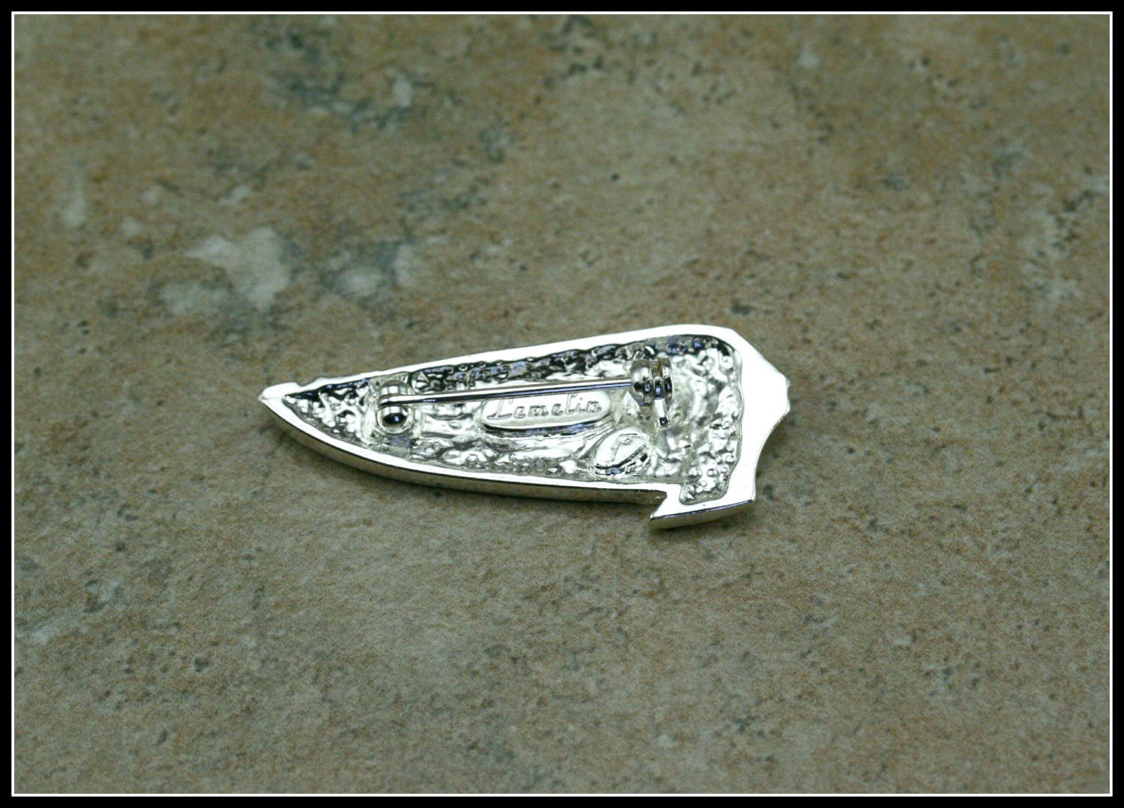 Broche Vintage Ancienne Michel Buffet - Thème égyptien Pharaon, En Laiton Doré