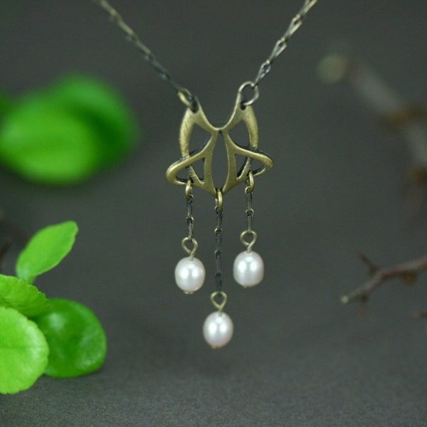 Antike mittelalterliche Zinn-Halskette – Jugendstil-Halskette – Damen-Symbolschmuck – Bronze-Halskette – einzigartiger handgefertigter Schmuck – mittelalterliche Hochzeit