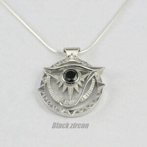 Pendentif égyptien En Argent Avec Horus, Turquoise, Corail Et Lapis-lazuli - Bijou Artisanal