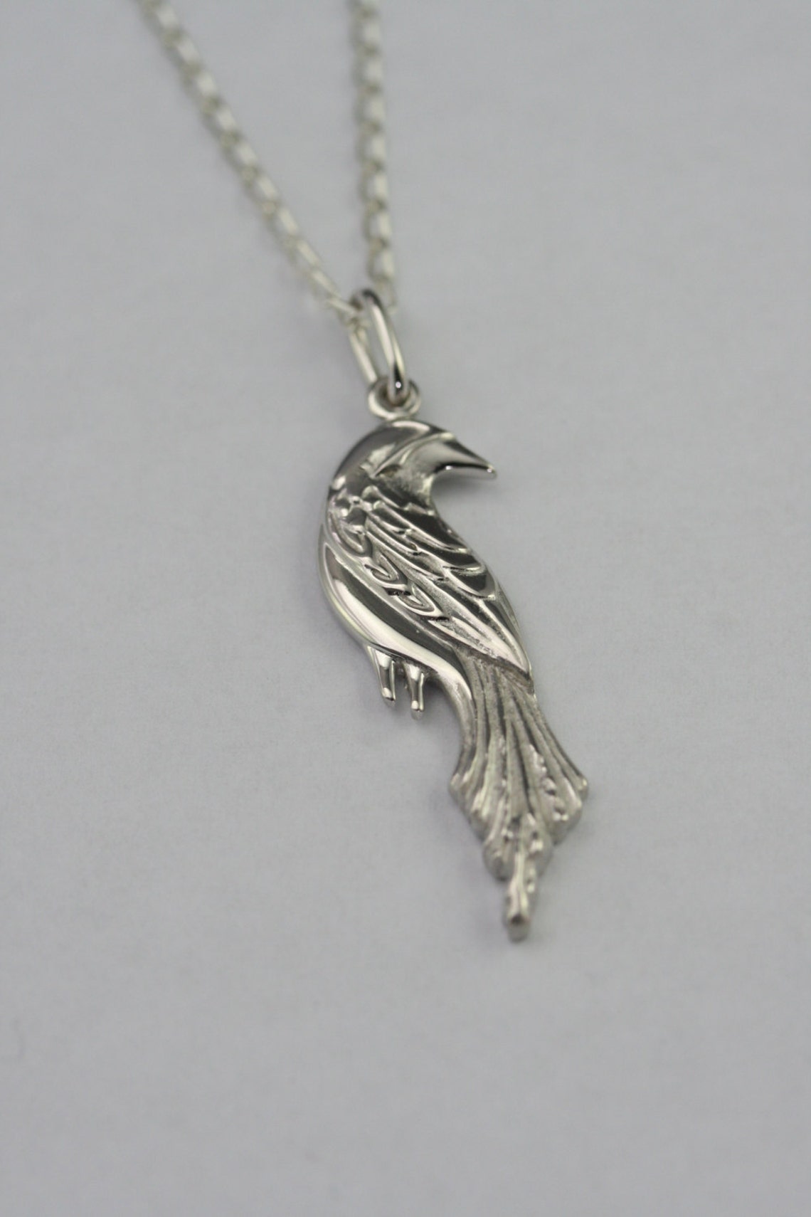 Collier Chaîne Doré 45+5 Cm Avec Pendentif Phoenix - Bijou Fantaisie, Neuf Sans Emballage