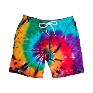 Pantaloncini in pile tie-dye - Pantaloncini da palestra in pile di medio peso - Ultra morbidi - Pantaloncini tie-dye unisex - Taglie: S-XXL - Hippie - Pantaloncini arcobaleno