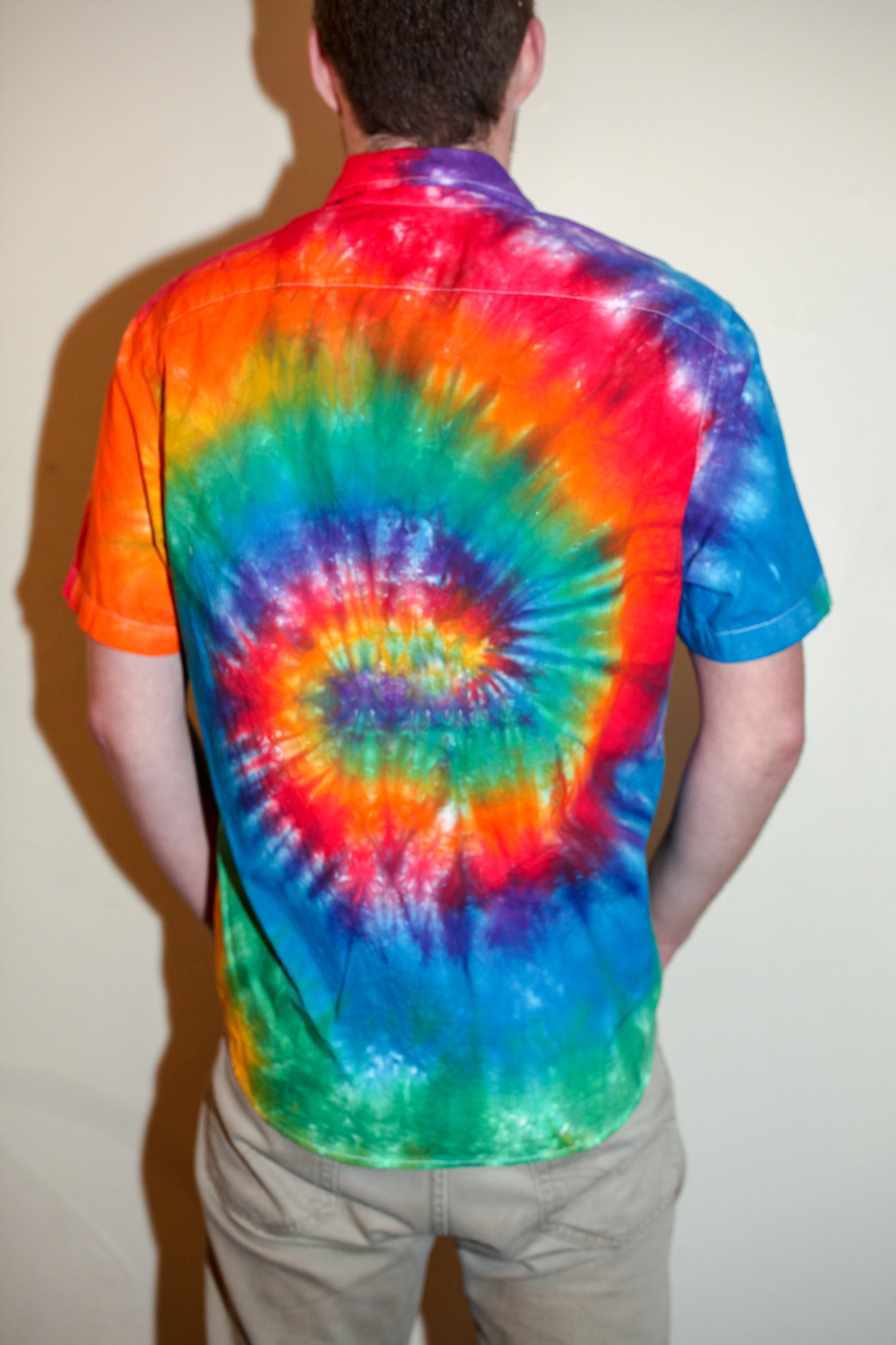 guys tie dye shirts