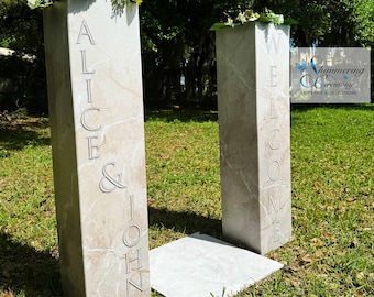 Columna de mármol, señal de bienvenida de piedra, caja de flores, instalación de decoración de boda impresa UV elegante