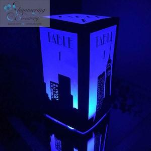 Centrotavola con numero da tavolo di New York City, lanterna di carta tagliata al laser