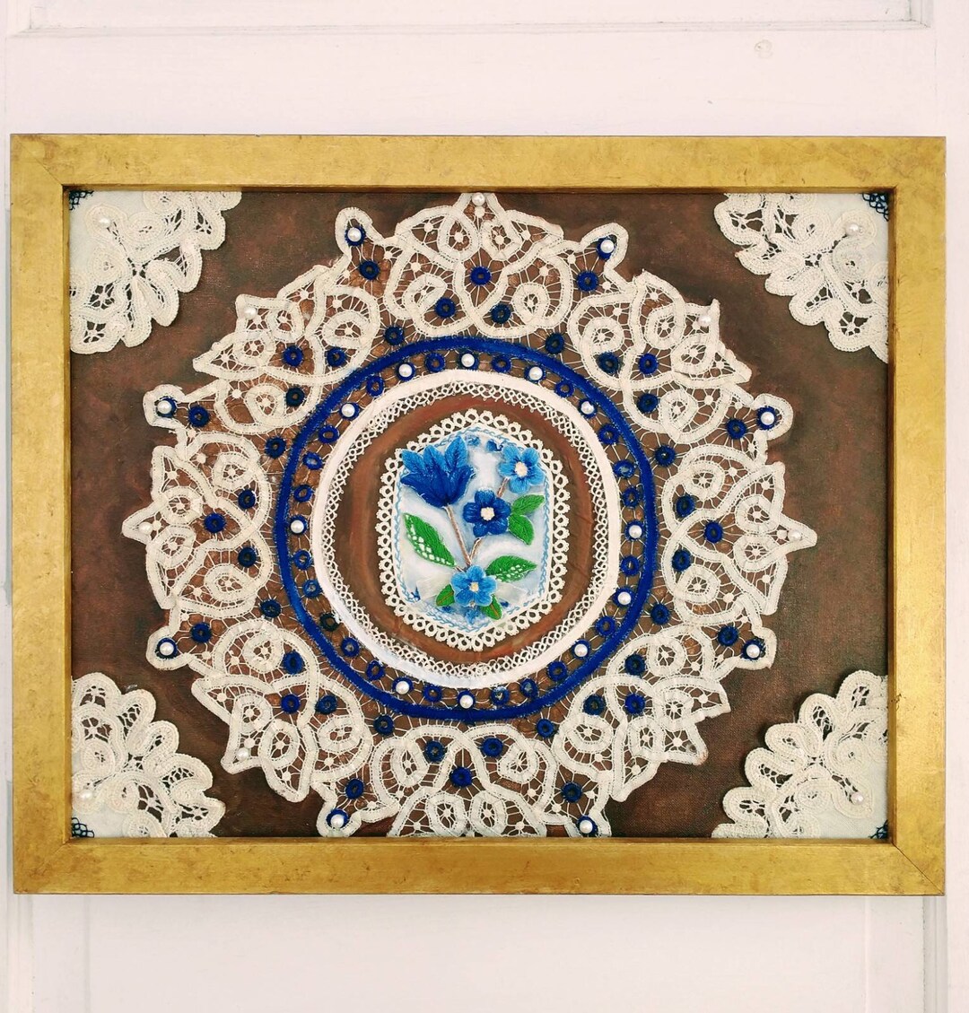 Old Lace Doily Wall Art Dual Purpose Picture Frame Etsy