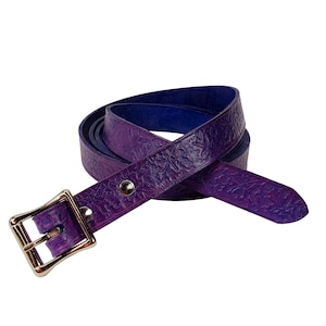 Leather Belt &quot;Thin Enchanted Forest Buckle Belt&quot;; Leaf-Embossed Leather Buckle Belt; Belt with Metal Buckle; Thin Medieval Belt