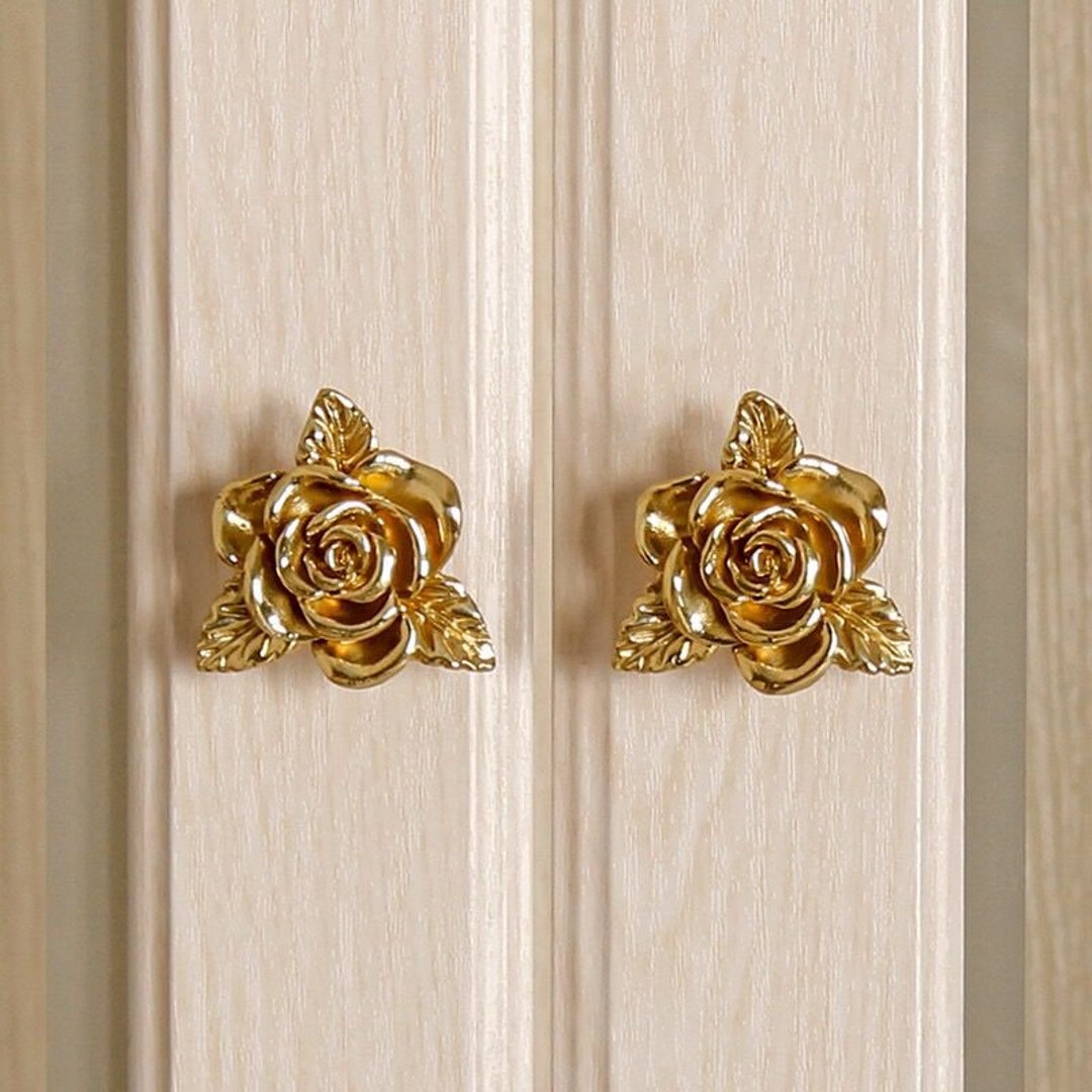 American Europeanstyle Rose Brass Knob Light Luxury Flower Drawer