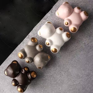 Perilla de cerámica con forma de oso para puerta de armario de habitación de niños, de lujo, con un solo orificio, pequeña