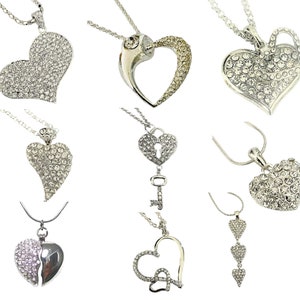 Silver Crystal Heart Necklace for Women, Sparkle Heart Pendant Chain, Gift for Her Girls, Rhinestone Heart Shaped Jewellery, Fashion Jewelry