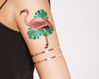 Flamenco rosa con hojas de Monstera - Tatuaje temporal