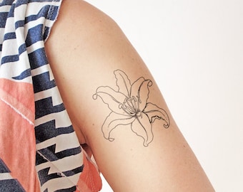 Lily Flower - Temporary tattoo (Set of 2)