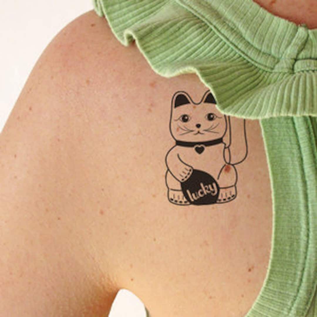 lucky cat w/ plant tattoo | Minimal cat tattoo, Cat tattoo, Mini tattoos