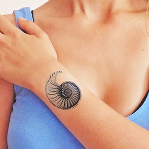 Nautilus blue seashell Temporary tattoo Set of 2 image 1