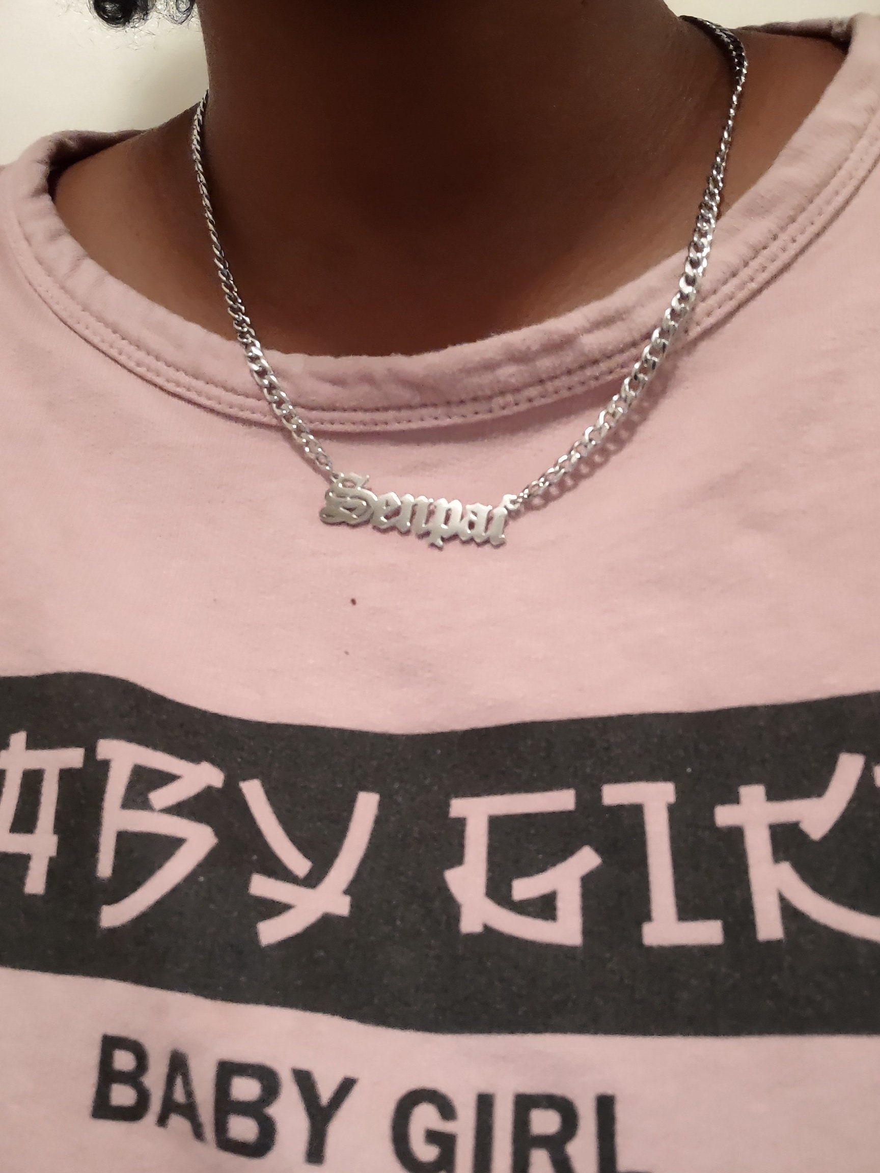 Collar de cadena hentai otaku senpai de anime en inglés antiguo