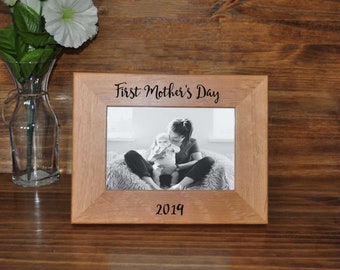 Mothers Day Gifts ~ First Mothers Day ~ New Mom Gift ~ Custom Frames ~ Picture Frames ~ Gifts For Her ~ 1st Mothers Day ~ Best Mom Gifts ~