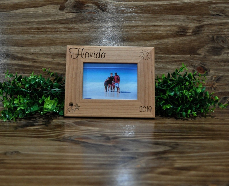 Vacation Frame, Personalized Picture Frame, Vacation Gift, State Frames, Personalized Trip Frame, Wood Photo Frames Family Beach Vacation, image 4