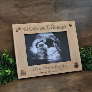 Pregnancy Announcement, Christmas Gifts For Grandma and Grandpa, Pregnancy Reveal, Baby Reveal, Ultrasound Frame, New Baby Reveal, Babies