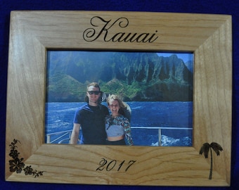 Christmas Gifts ~ Custom Picture Frame ~ Vacation Frame ~ Vacation Gift ~ Engraved Frame ~ Wedding Gift ~ Honeymoon ~ Picture Frames ~