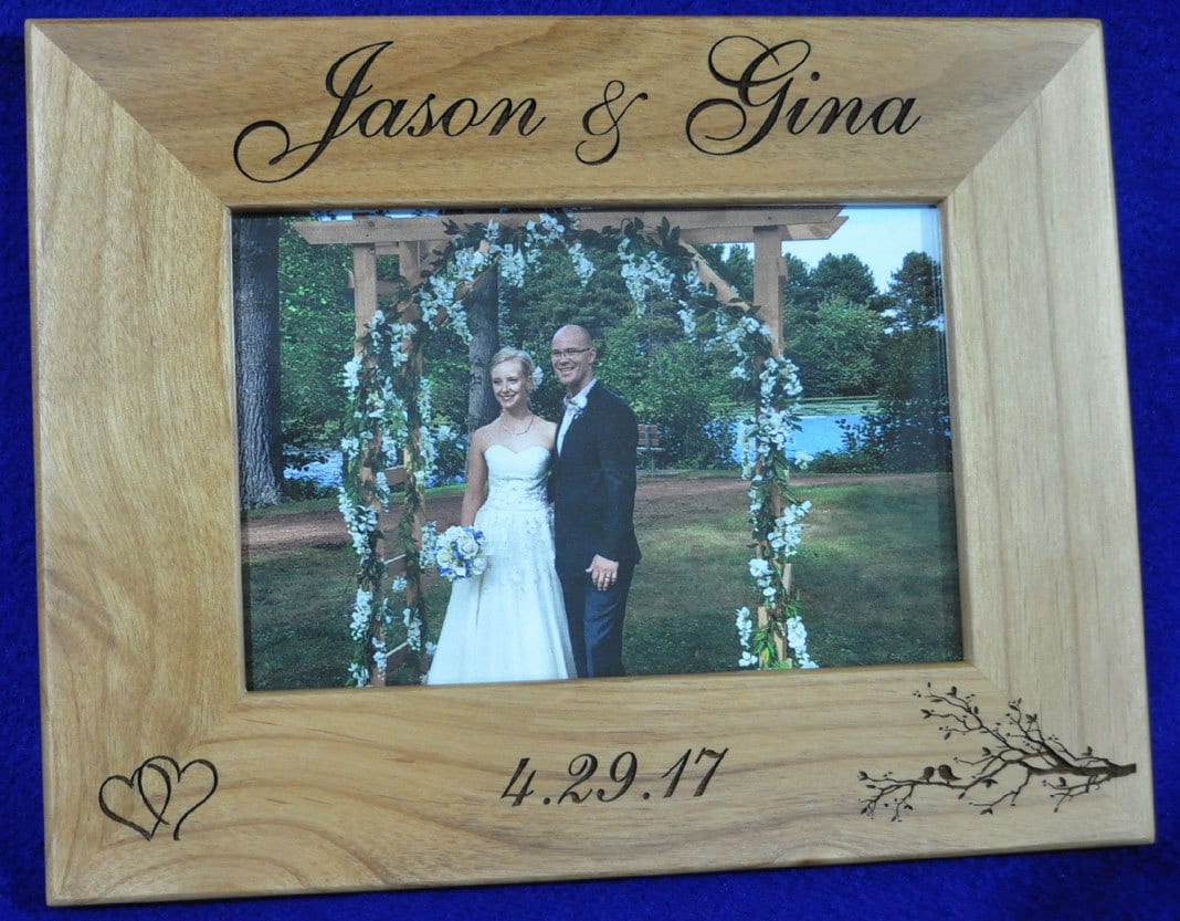 Wedding Honeymoon Holiday Couples Mr Mrs Photo Picture Frame 2 Hearts Gift 8x10/"