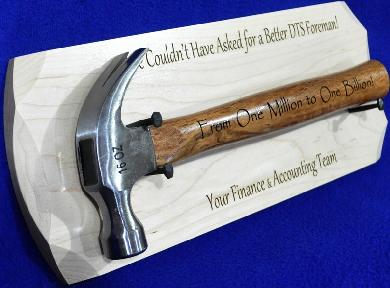 Recognition Gift Appreciation Gift Retirement Plaque Ceremonial Gift Gift From Office Hammer Gift Award Office Recognition imagem 4